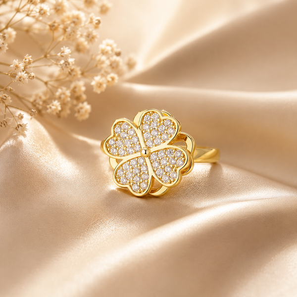 Signature Clover Spin Ring