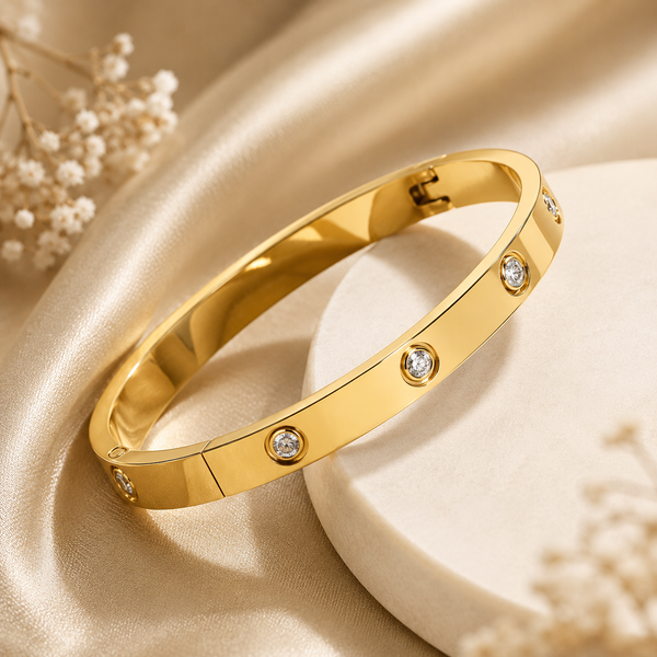 Sparkling Love Charm Bracelet