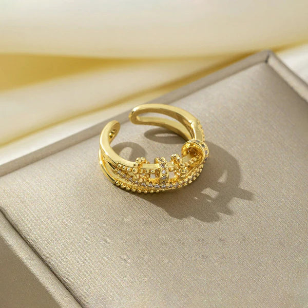 Gold Contemporary Rotatable Ring