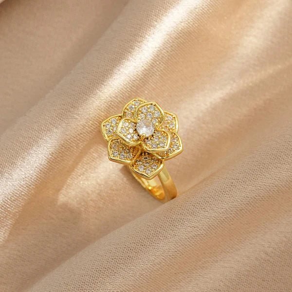Gold Floral Rotatable Ring