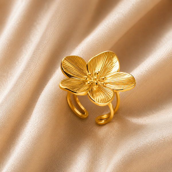 Classic Floral Charm Ring