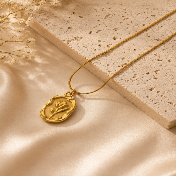 Vintage Rose Necklace