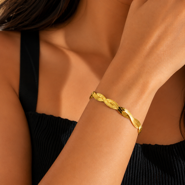 Luxe Gold Snake Bracelet
