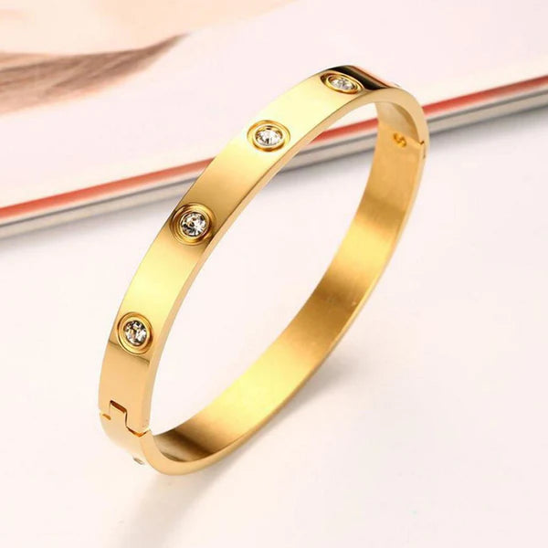 Gold Plated Love AD Bracelet
